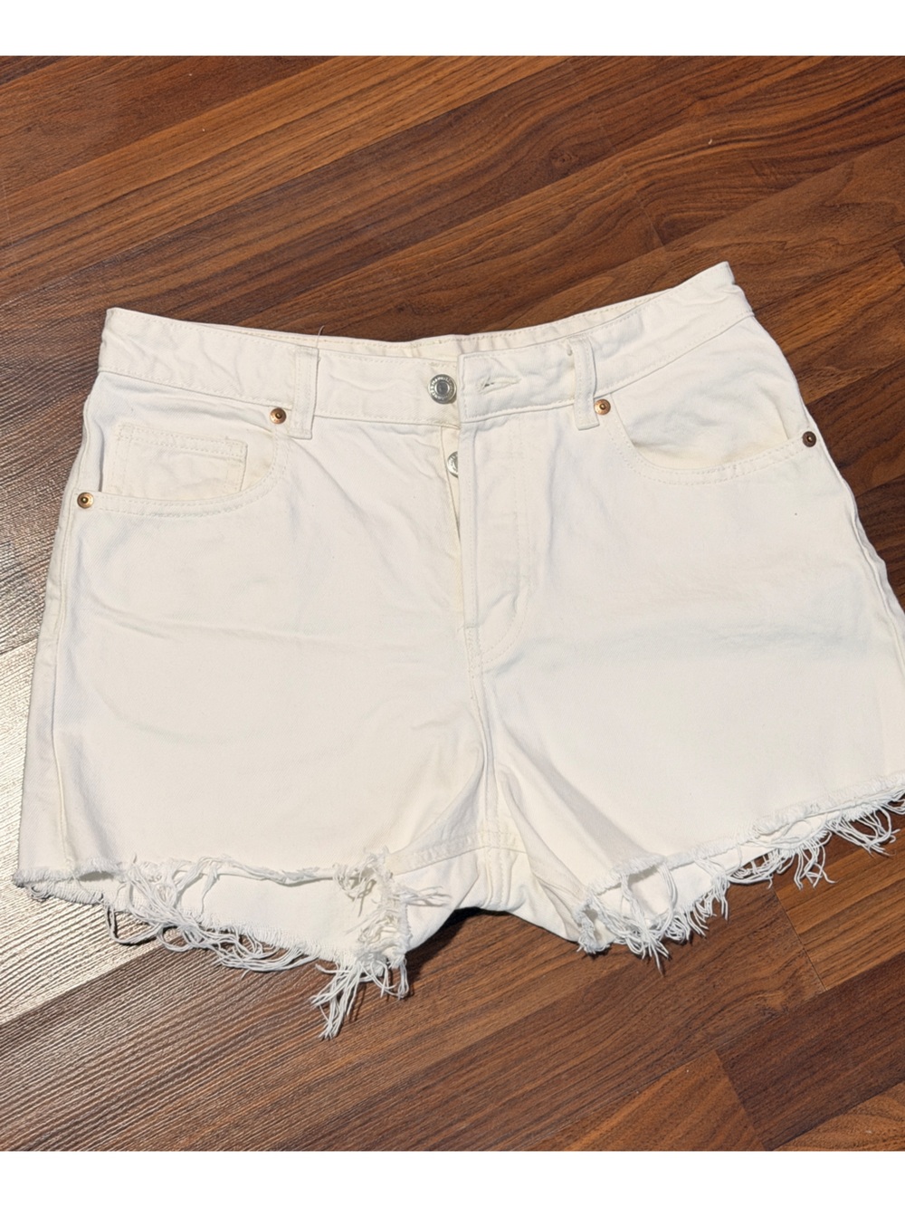 H&M White Distressed Denim Shorts